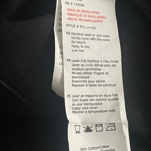 REFUGE stylish Cargo pant casual wear
Size XL - Picture 7 of 7